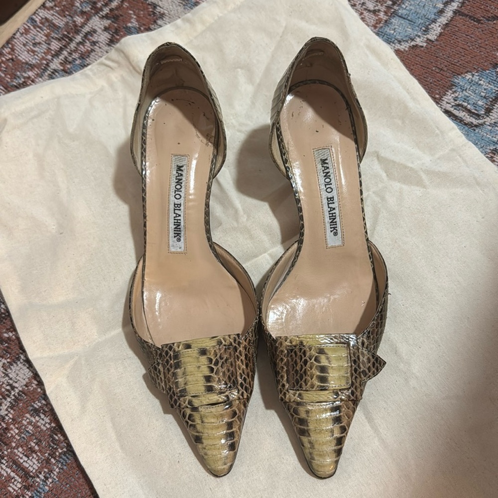 Manolo Blahnik Kitten Heels Snakeskin